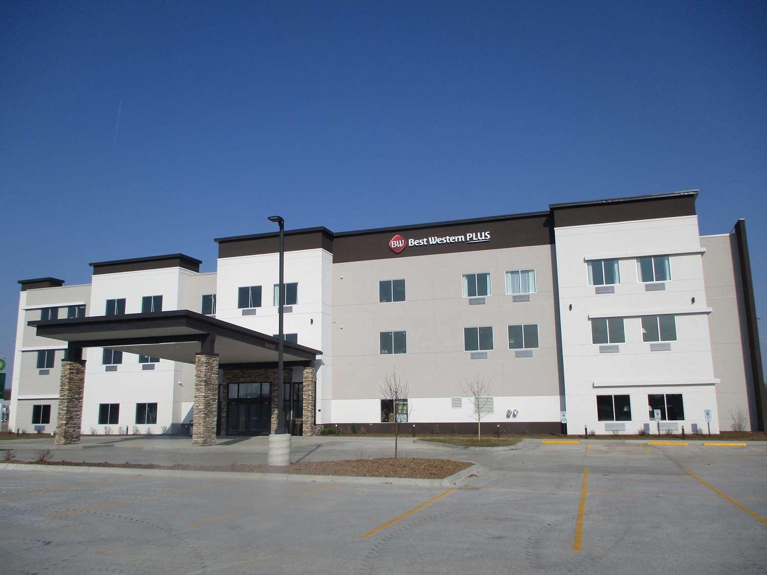 Best Western Plus Jefferson Exterior photo