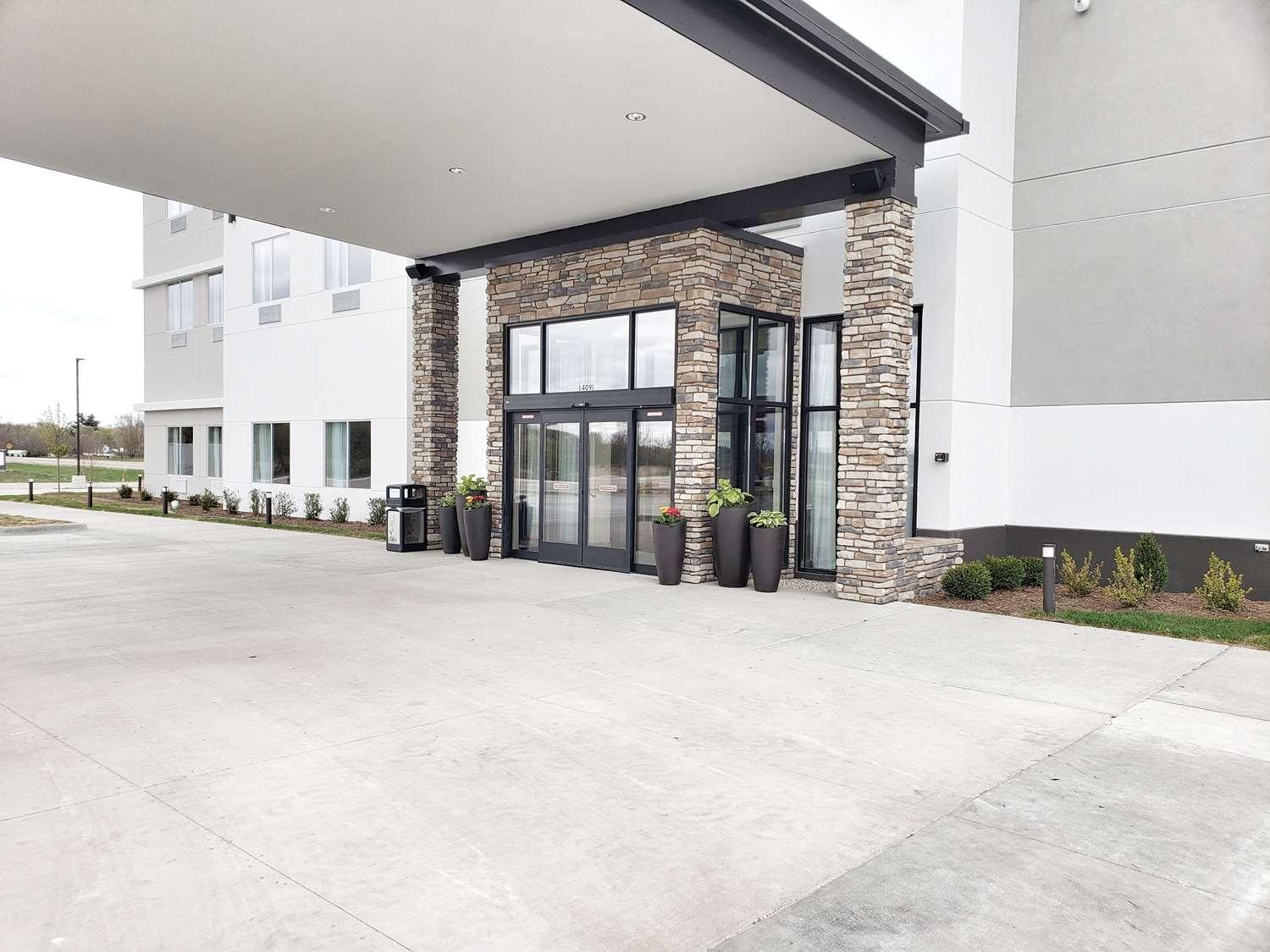 Best Western Plus Jefferson Exterior photo
