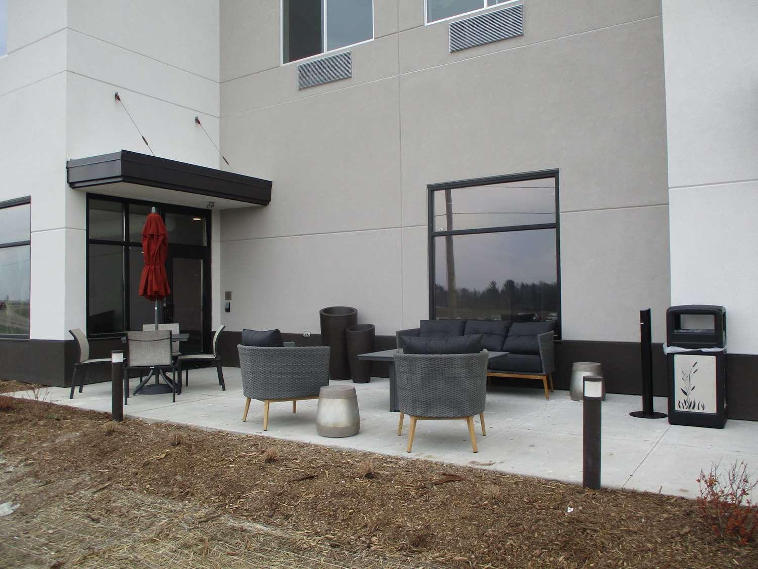 Best Western Plus Jefferson Exterior photo