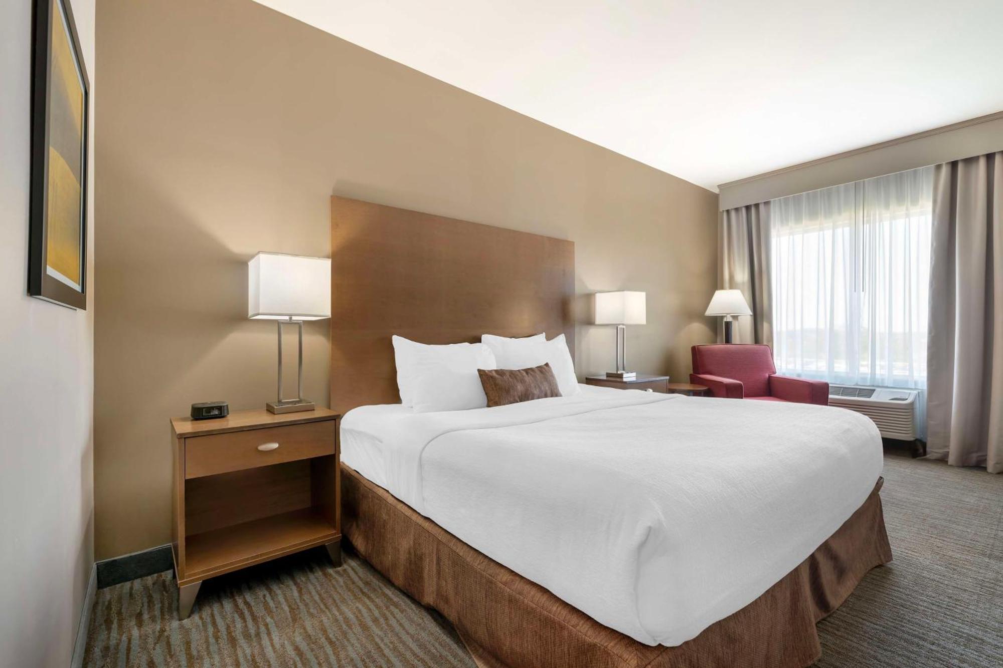 Best Western Plus Jefferson Exterior photo