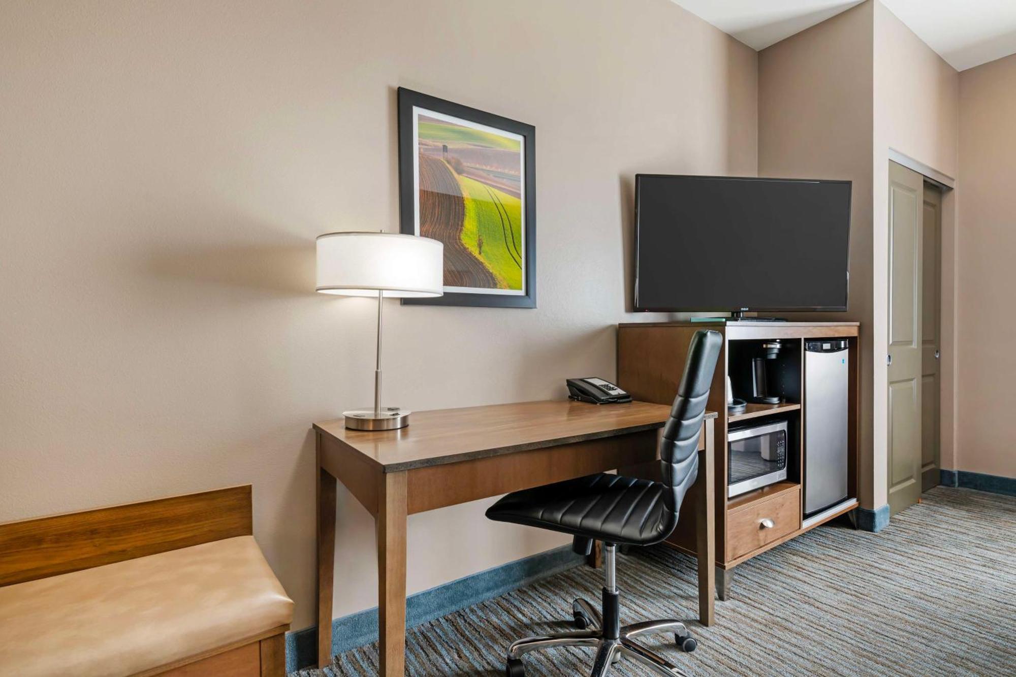 Best Western Plus Jefferson Exterior photo
