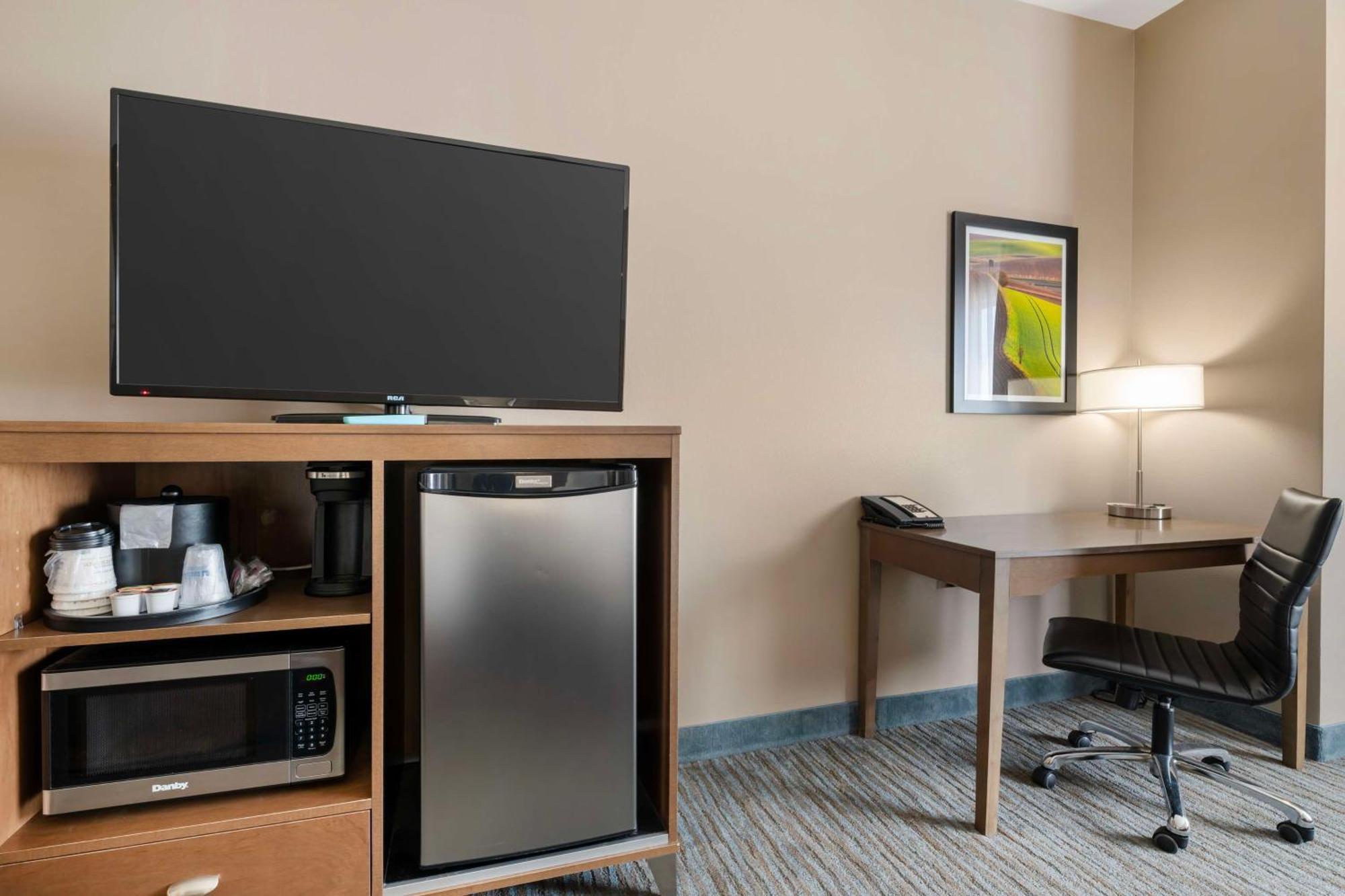 Best Western Plus Jefferson Exterior photo